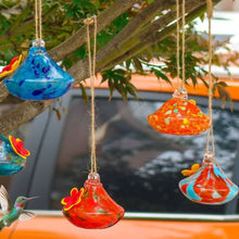 Durable Droplet Shaped Hummingbird Feeder Hanging Glass Ball hummingbird feeder